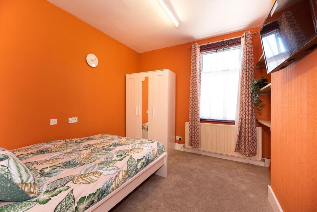 Barking Road Comfy House Daire Londra Dış mekan fotoğraf